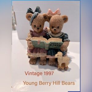 Young’s Berry Hill Bears Vintage 1997